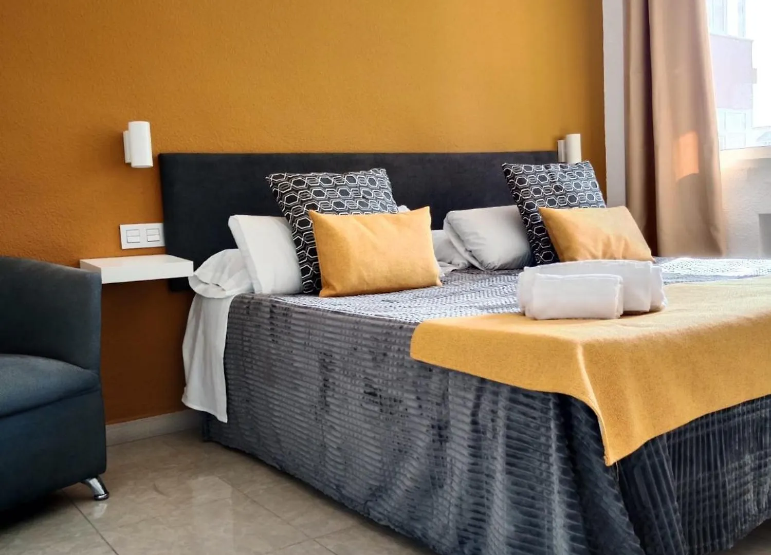 Holidays Blue Aparthotel Torremolinos 0*,